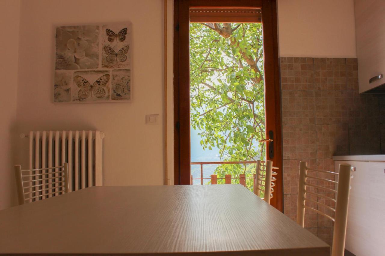 Appartamento San Lorenzo Tremosine Exterior photo