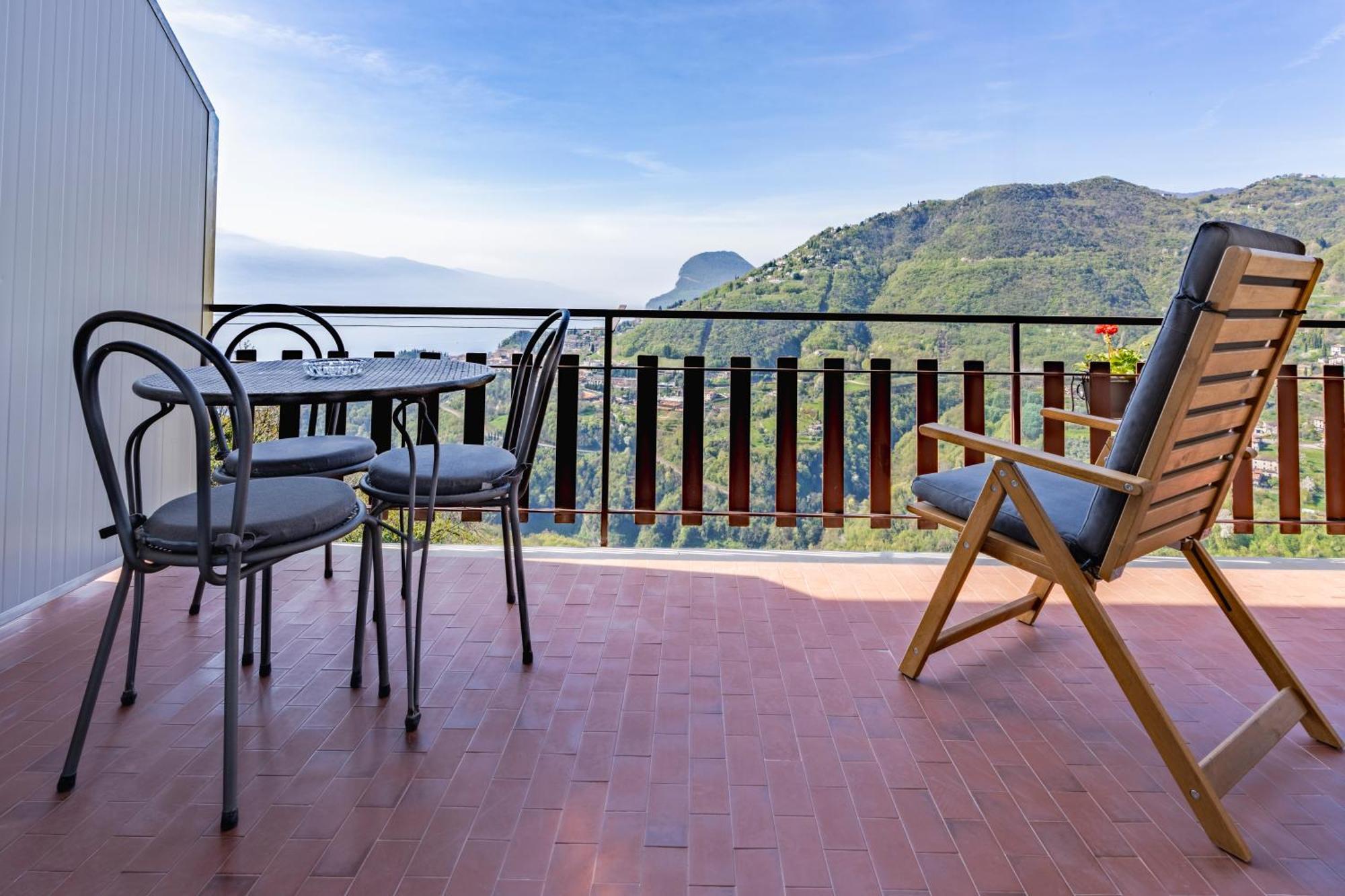 Appartamento San Lorenzo Tremosine Exterior photo